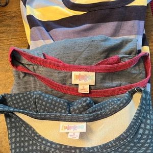LuLaRoe Carly 3 pack size small. Rarely or never worn.